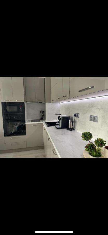 Brand New First Line Sea View 2 Bedroom Apartment Burgas Екстер'єр фото